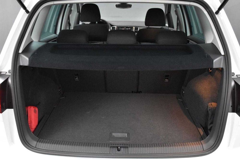 Кора за багажник Volkswagen Golf Sportsvan 2014–2020