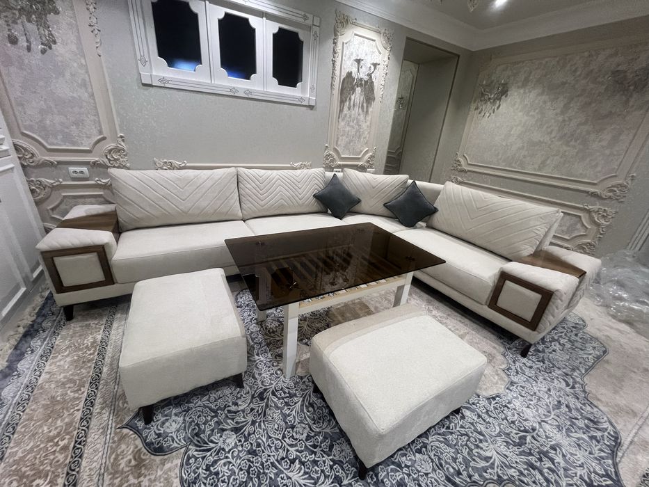 Мягкая мебель ( уголок)