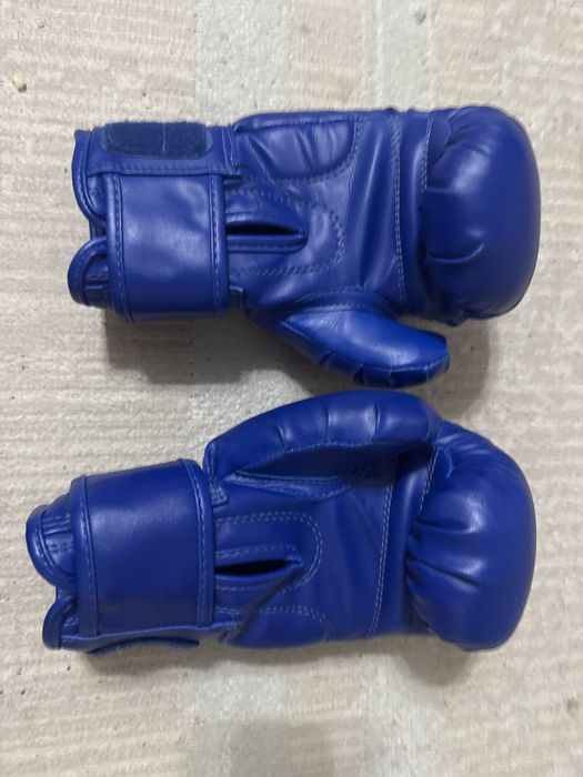 Бокс перчатка бу