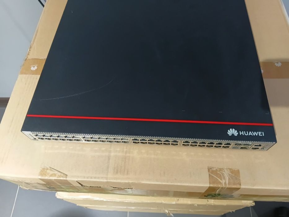 Продам коммутаторы Huawei CloudEngine S5731-S48P4X — 13 штук