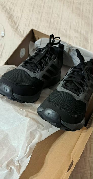 Мъжки маратонки адидас