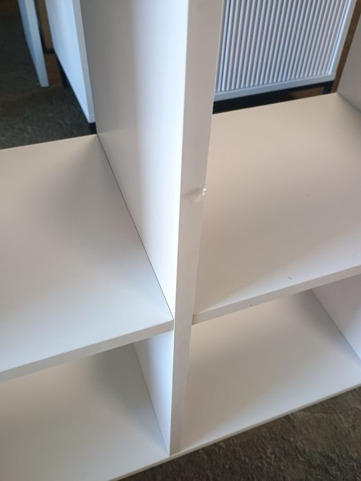 Етажерка с 12 отделения