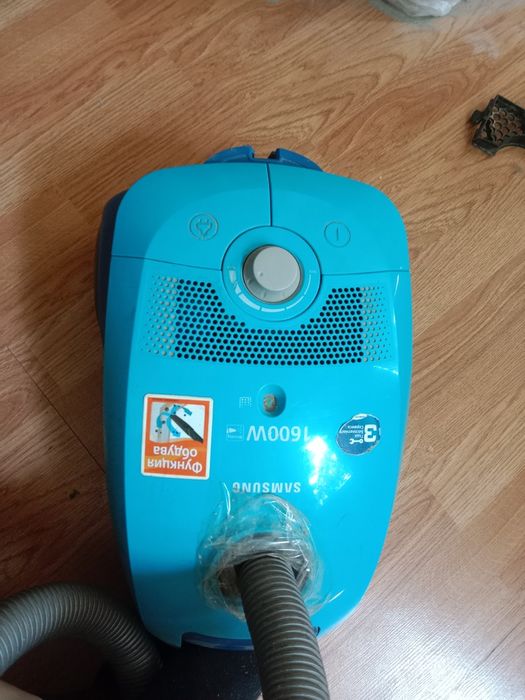 Пылесос Samsung рабочий
