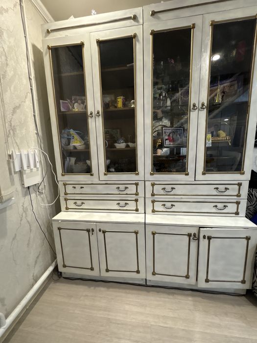 Стенка б/у хоршом состоянии