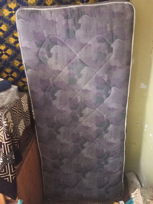 Saltea ortopedică de o persoana 90 190  preț 350ron neg s