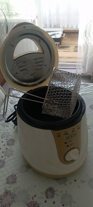 Продам фритюрницу