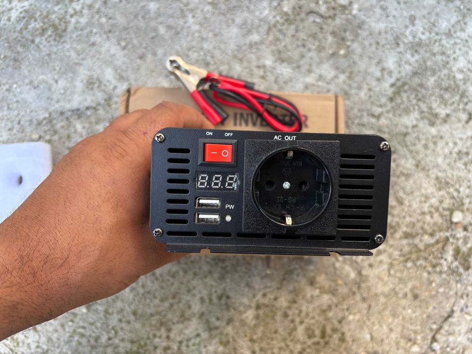 Invertor 1000w si USB