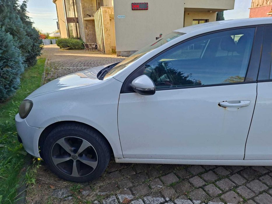 VOLKSWAGEN Golf 2011 — imagine 5