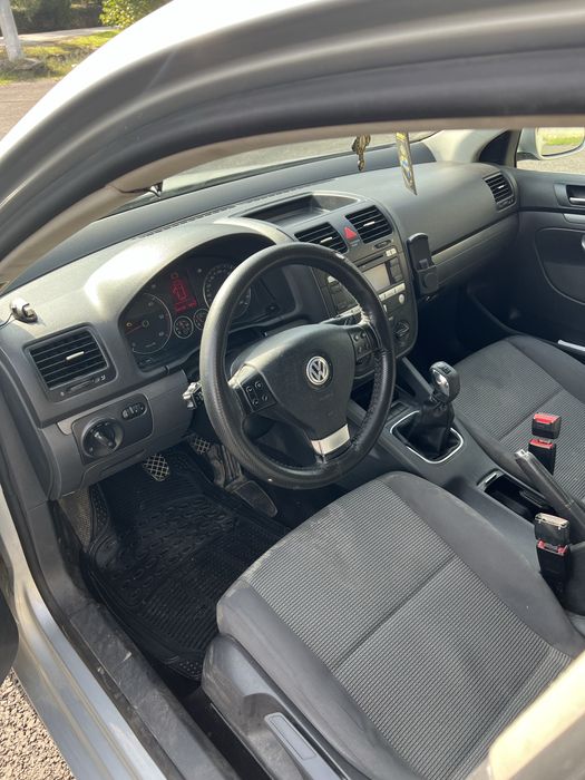 Golf 5 Break / Variant