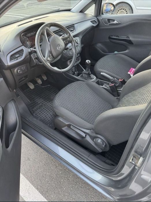 opel corsa e 1.4i noiembrie 2019 proprietar Opel corsa E