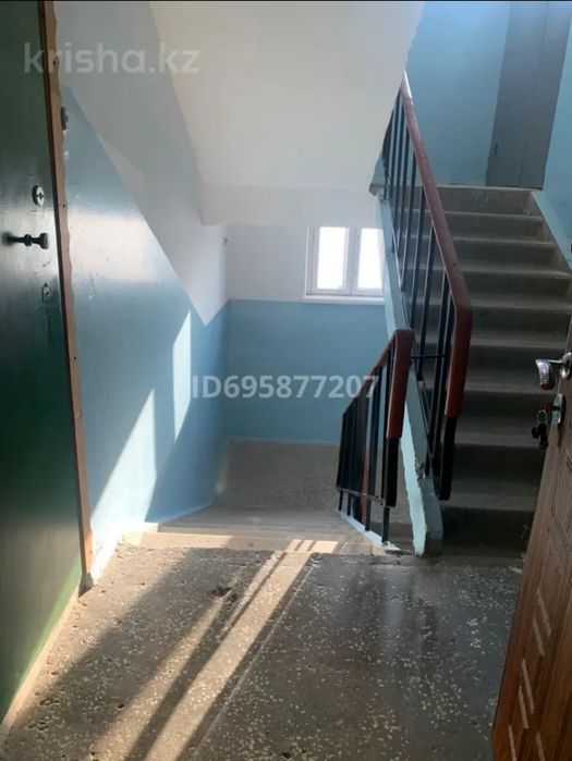 1 ком кв за 4.9 Степногорск 9 мик