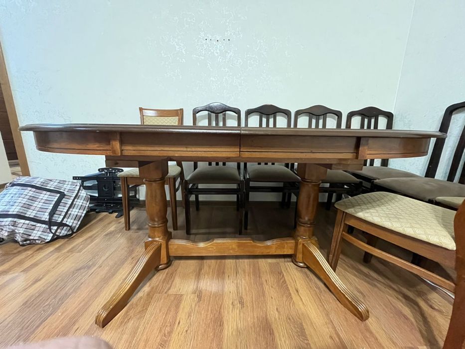 Стол трансформер со стульями