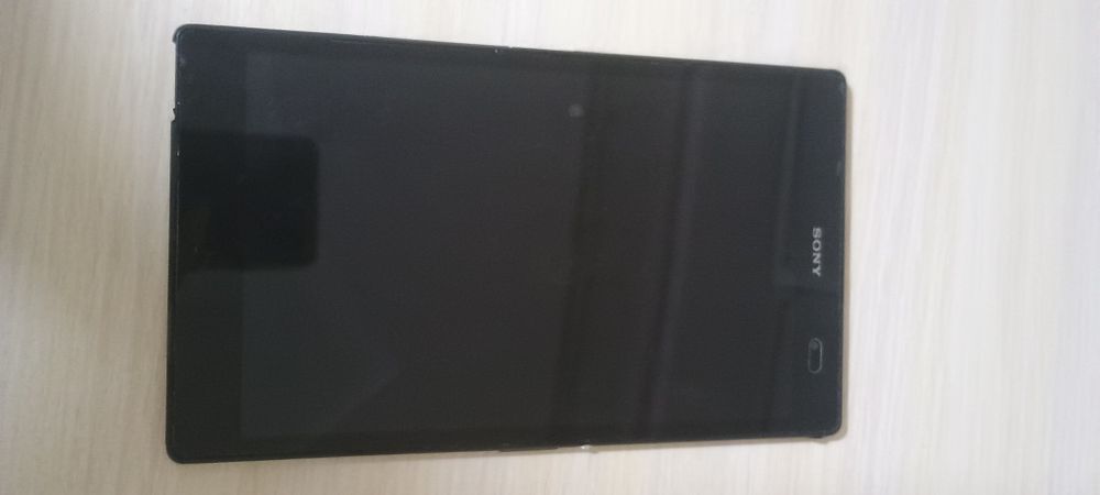 Sony Xperia Z3 Tablet Compact — Android 11 (LineageOS)