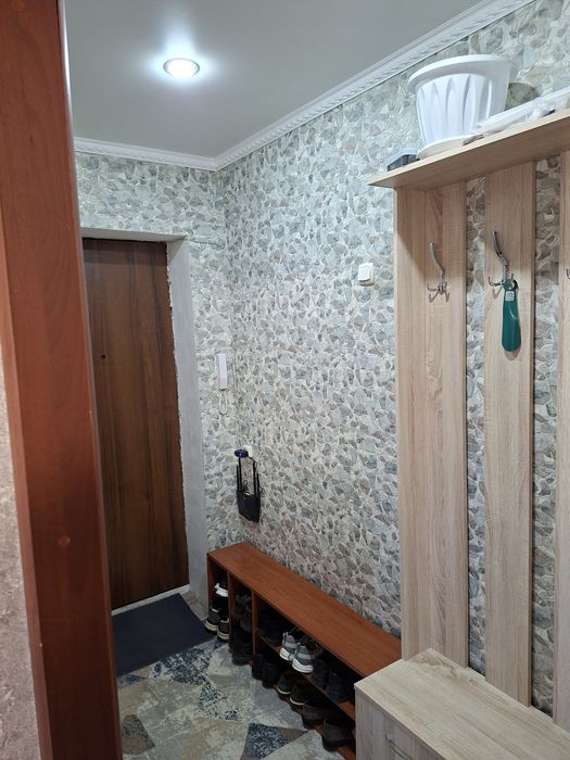 Продажа двух комнатный квартиры
