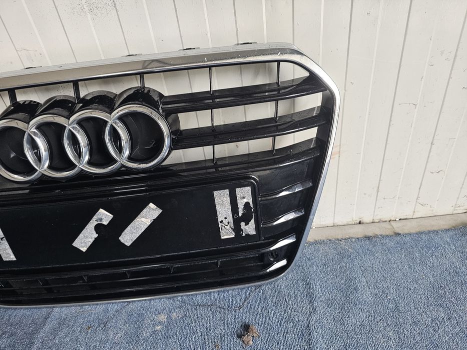 Grila audi a6 c7 2010 2014.  Trager aripa