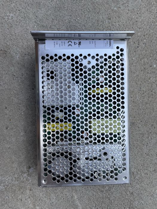 Sursa alimentare ADA600F-24-F - doar pentru cunoscatori