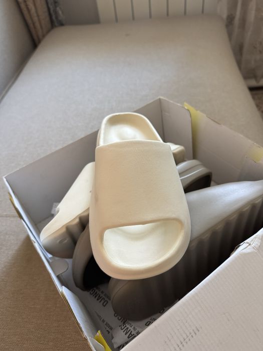 Сланцы новые в 2 цвета