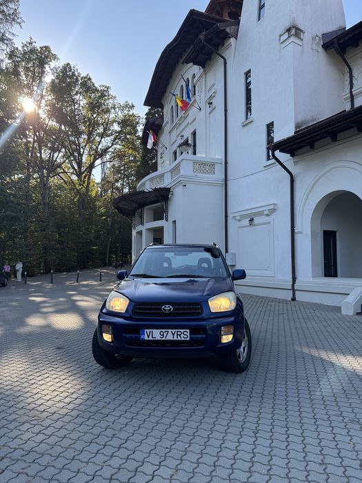 Toyota rav 4 2.0 150cp