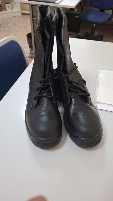 Берцы кожаные летние