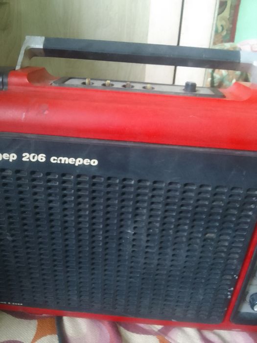 Продам проигрыватель Лидер 206стерео