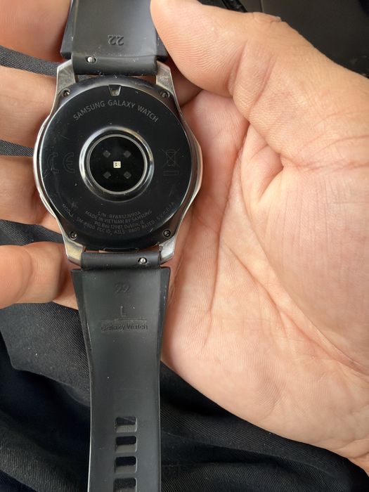 Samsung watch часы