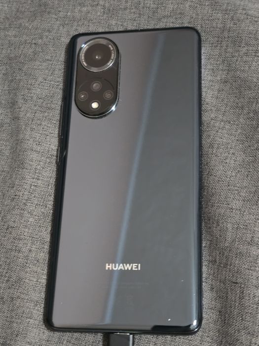 Huawei  nova  9 с кутия