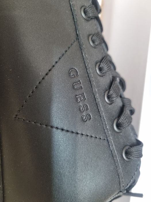 Мъжки спортни обувки Guess