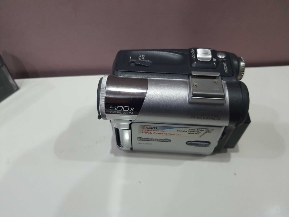 Продавам оригинална японска цифрова камера Panasonic