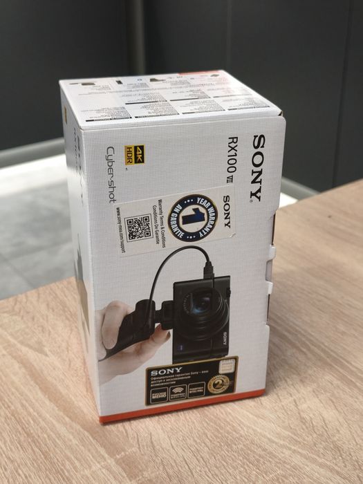 Sony RX100 VII фотоаппарат
