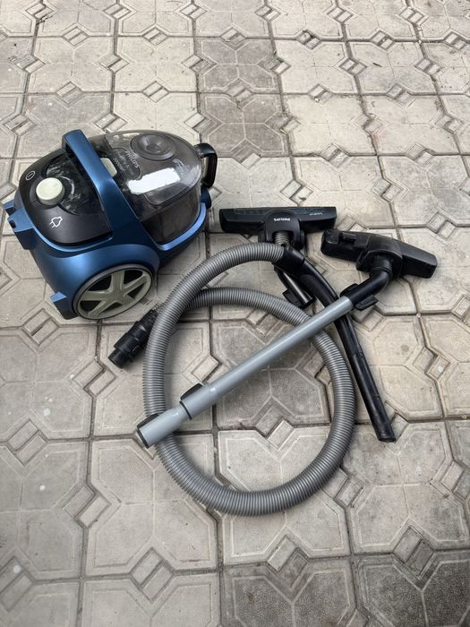 Продам пылесос филипс Philips