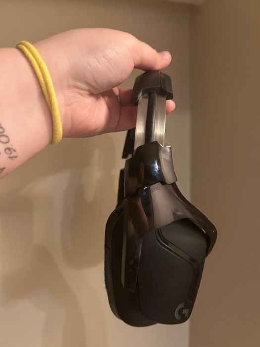 Casti logitech g 935