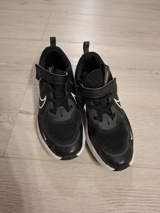 Детски летни маратонки Nike