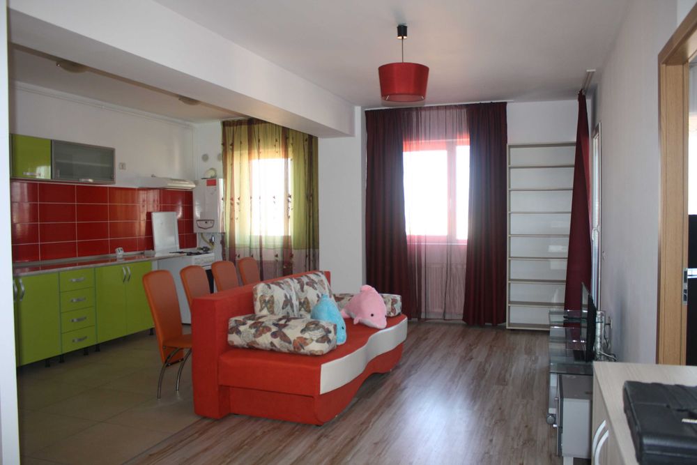 vand apartament Alphaville Carpatilor