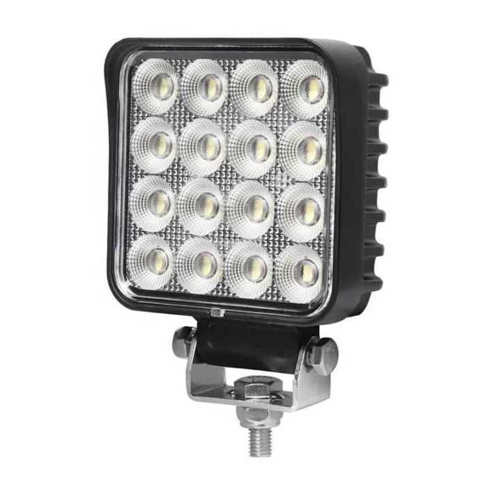 Висок клас LED Диоден халоген 48W 12V 24V за джипове, лодки, мотокари