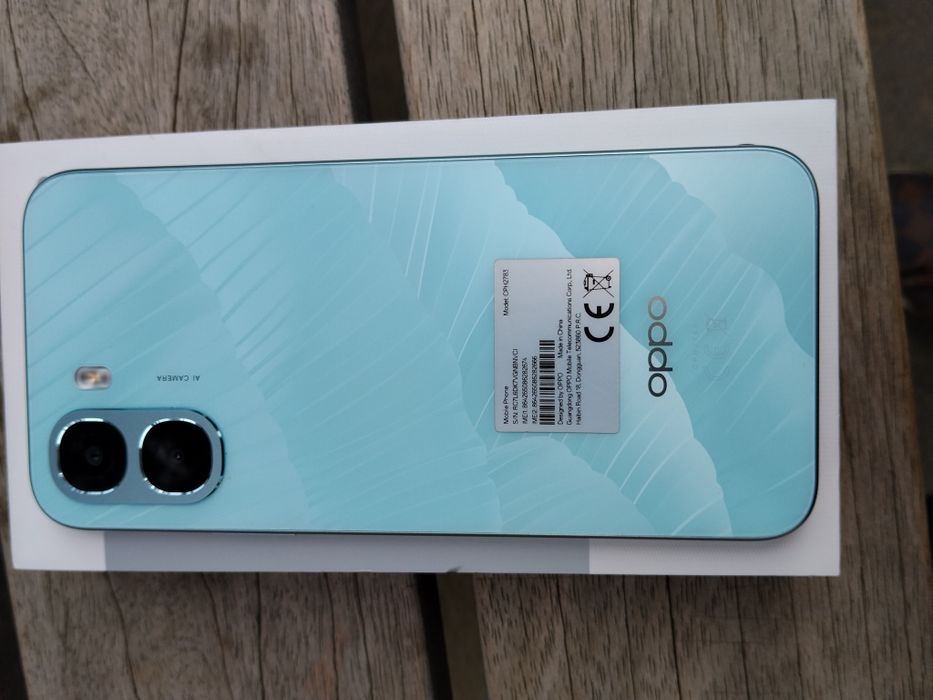 Telefon Oppo A6X 5G  de vânzare 550 lei negociabil