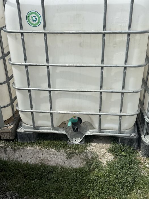 Vand bazine IBC 1000l perfecta stare de functionare