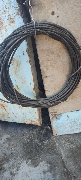 Трос продам размер 0.6 мм