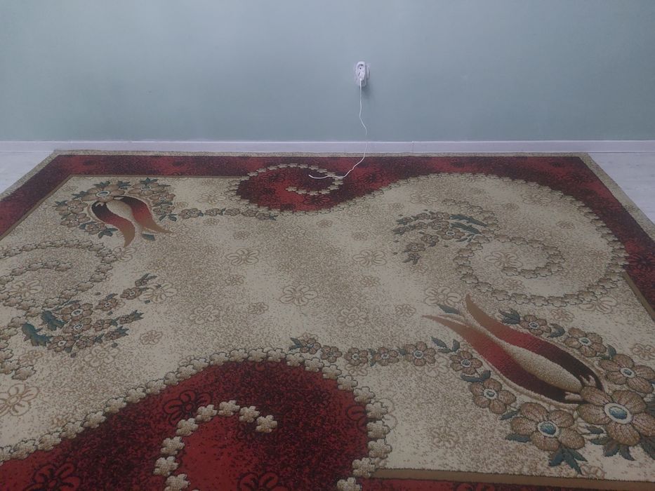 Ковер срочно продаи