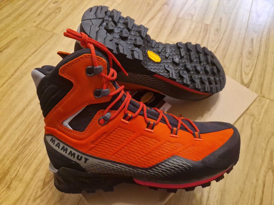 Ghete, bocanci Mammut Goretex, masura 41-42, munte, tura,salewa, scarpa