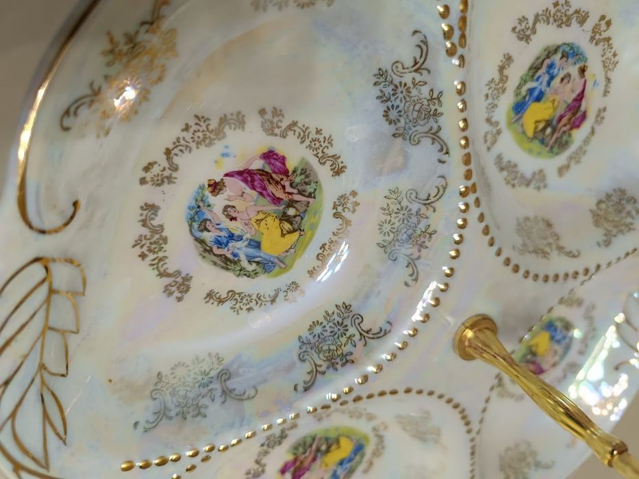 Менажница с ручкой