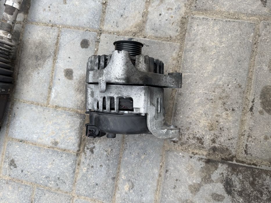 Alternator Bmw F10 F11 F01 X5 E70 X6 E71 3.0 4.0 d