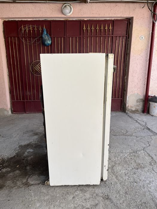 Холодильник Бирюса