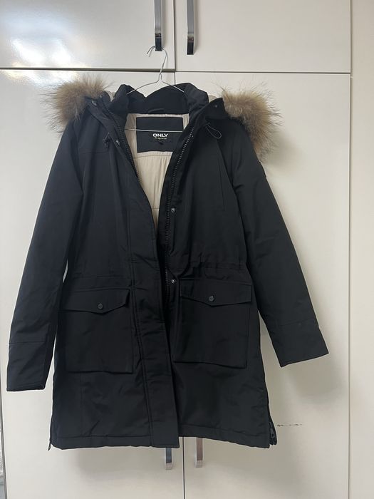 Яке Only марка М размер като ново
