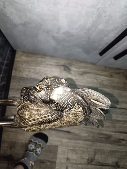 Продам бронзовую статуэтку!!!