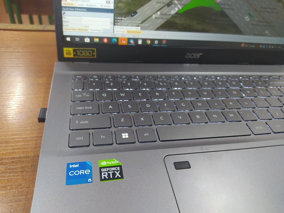 ACER kompyuteri sotiladi.