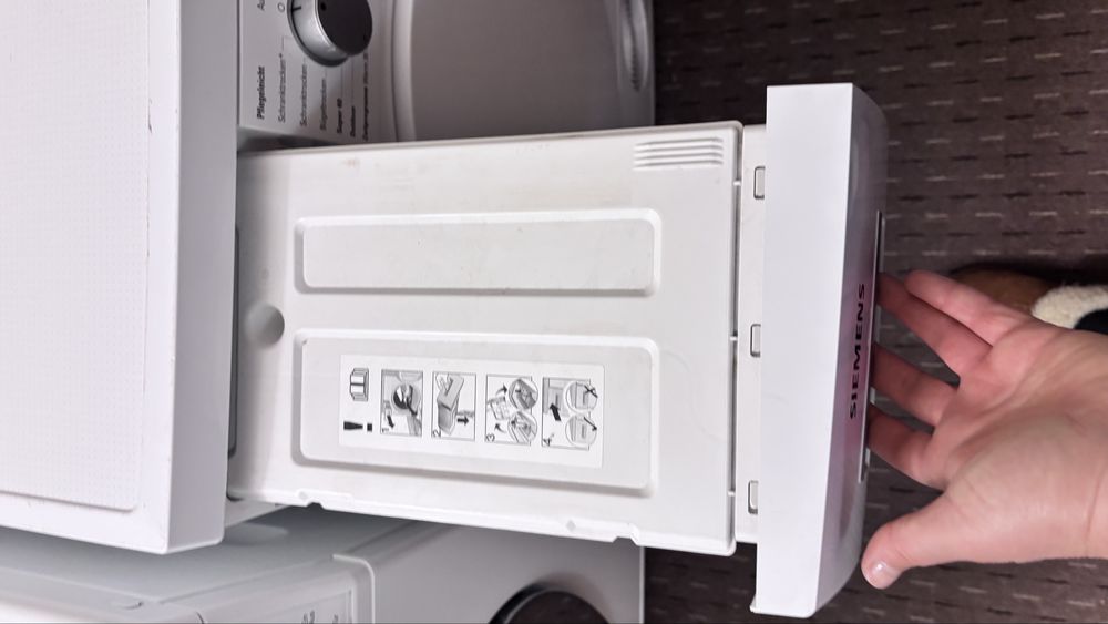 SIEMENS сушилня електрическа