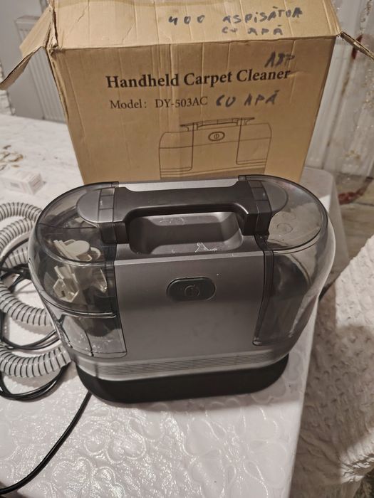 Vand aspirator portabil