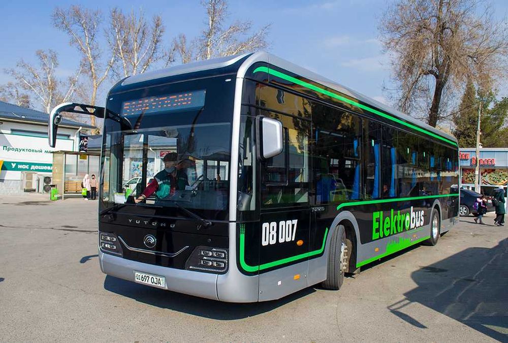 автозапчасти из Китая на автобус Yutong