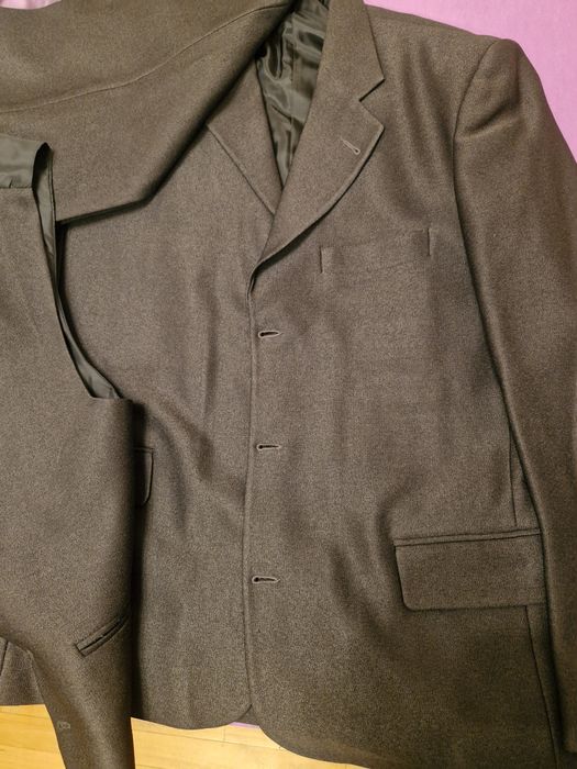 Costum barbatesc M&S (Marks & Spencer) din gama Senfoni 3 piese