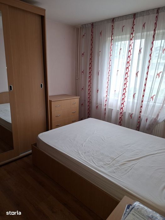 Vanzare apartament 3 camere in Ploiesti zona Vest
